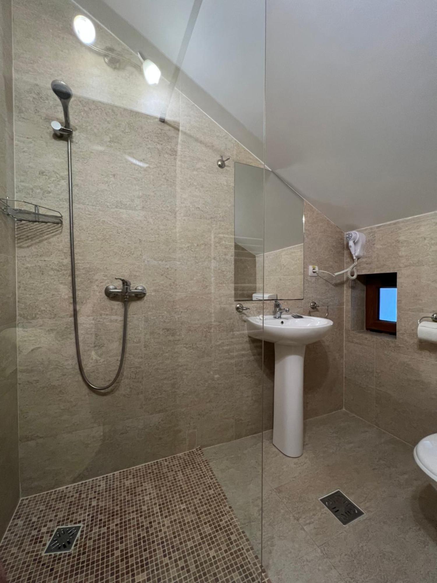Casa Manu Hotel Sibiu Room photo